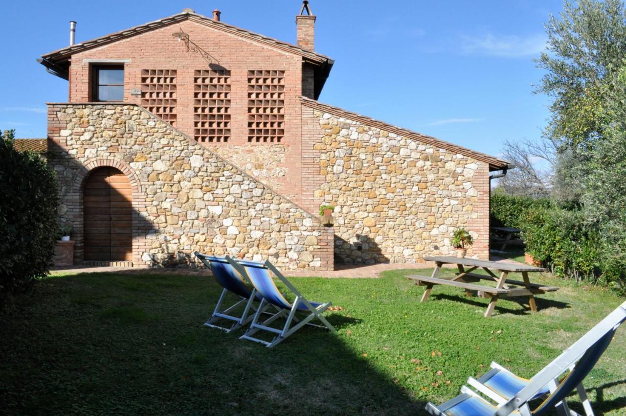 Agriturismo Soiano Famiglia Rolfini 몬타이오네 외부 사진